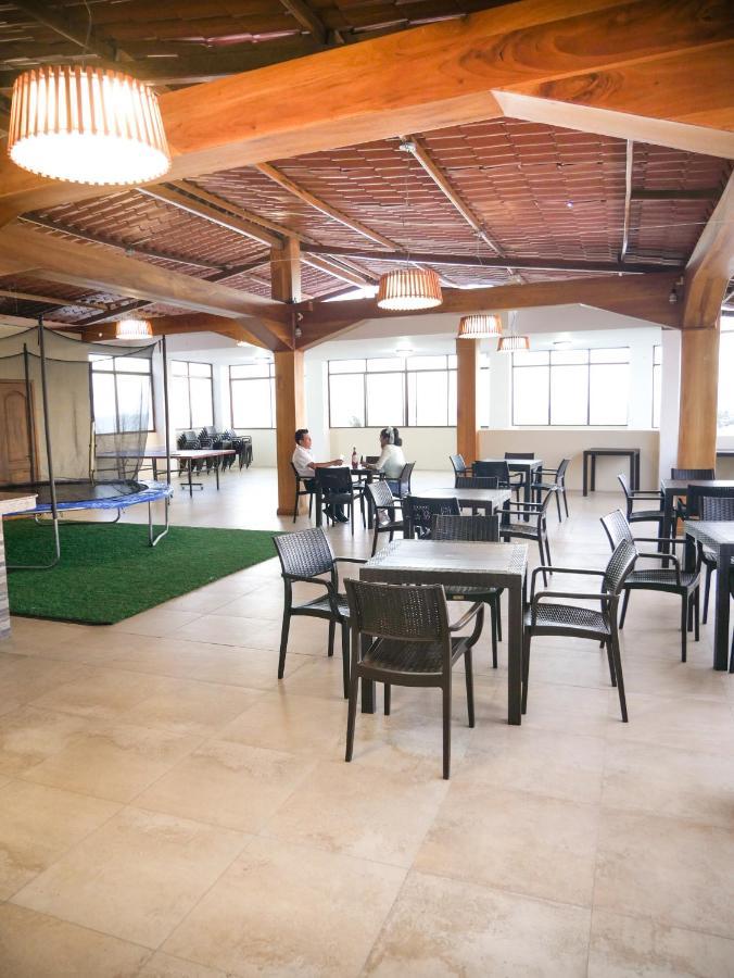 Hostal Espana Puerto Ayora  Bagian luar foto
