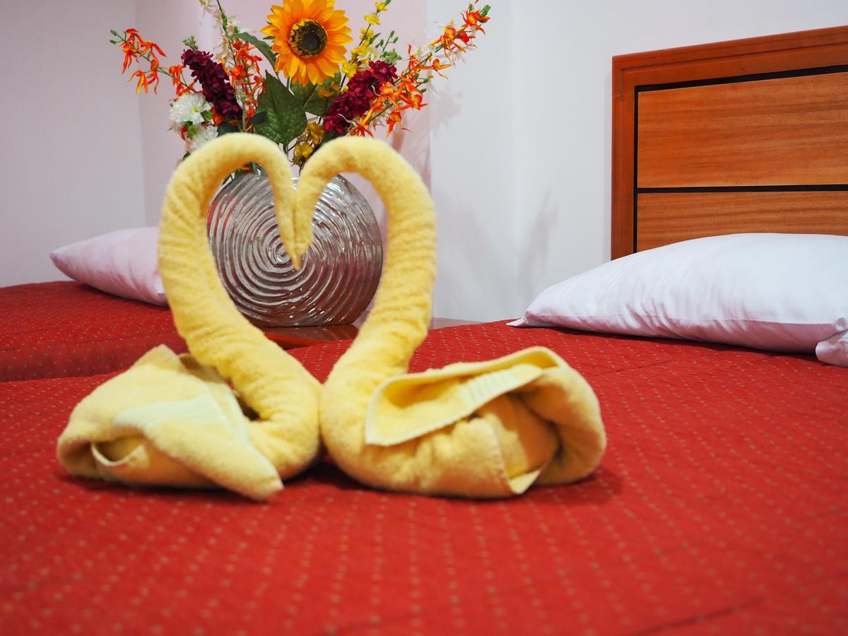 Hostal Espana Puerto Ayora  Bagian luar foto
