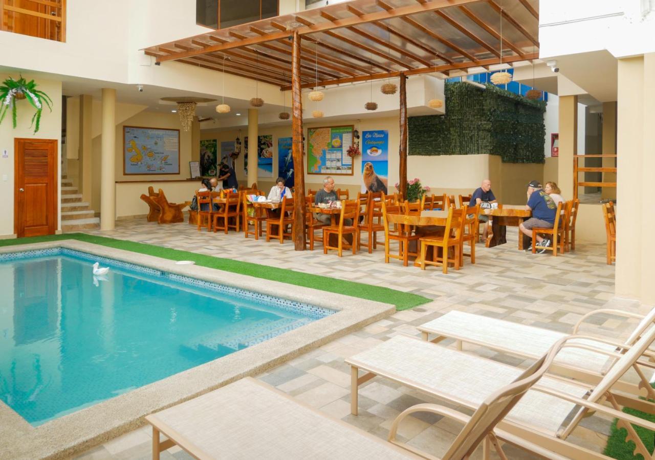 Hostal Espana Puerto Ayora  Bagian luar foto